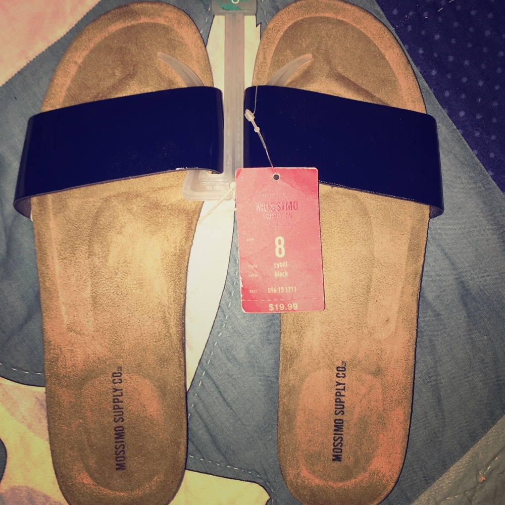 Brand New Mossimo Slip On Sandals Size 8